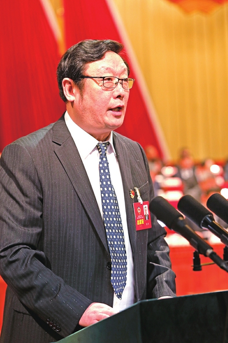 凝心聚力 建言献策 ——市政协十四届三次会议大会发言摘登