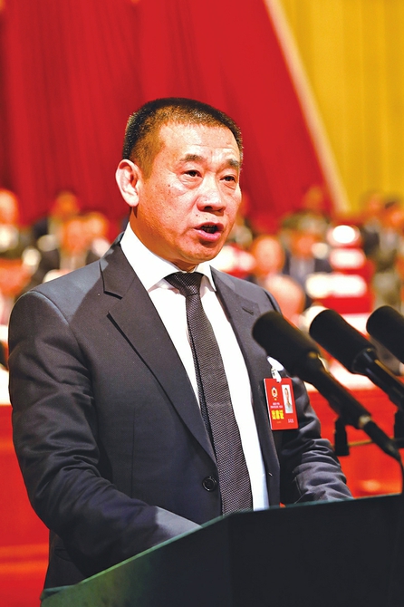 凝心聚力 建言献策 ——市政协十四届三次会议大会发言摘登