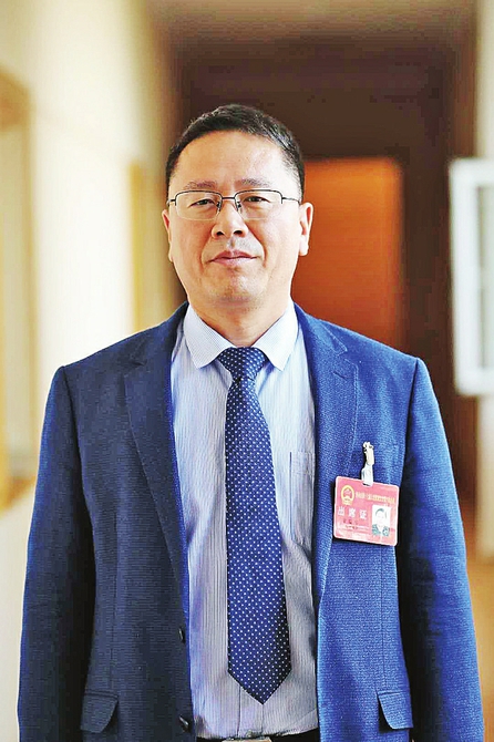 引入新动能让传统产业焕发新春——访市人大代表梁瑞华