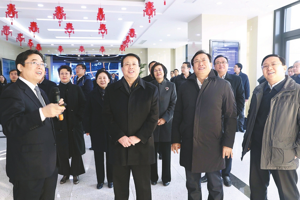 龚正到济南调研指导大项目建设时强调 全力以赴抓贯彻抓执行抓推进抓见效