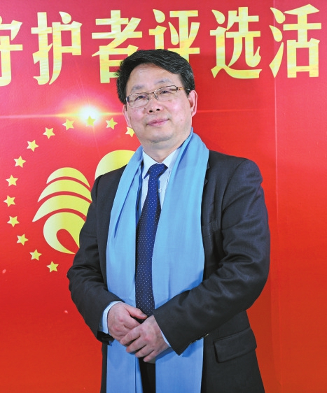 他们是守护人民健康的忠诚卫士 ——中大药业杯第四届“最美健康守护者”省级获奖者和集体巡礼