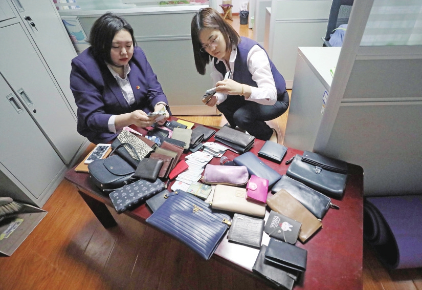 西站有座彩虹桥 服务温暖八方客