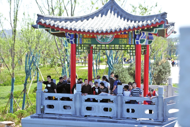 泉城新名片爱上华不注