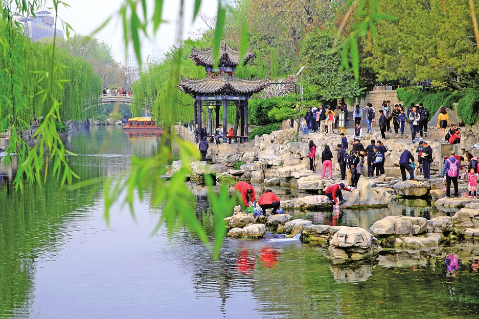 实现绿城、花城、泉城三城共辉 生活在济南杠赛咧！