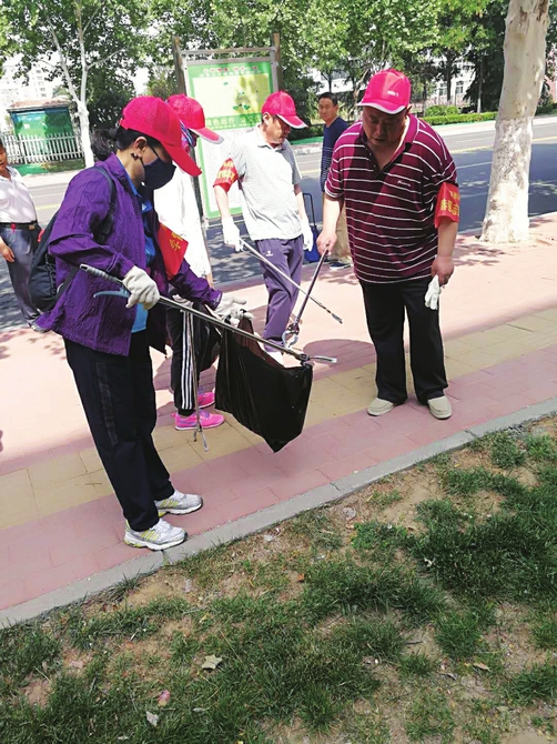 党旗引领创卫我行动 高新区舜华路街道开展主题党日活动