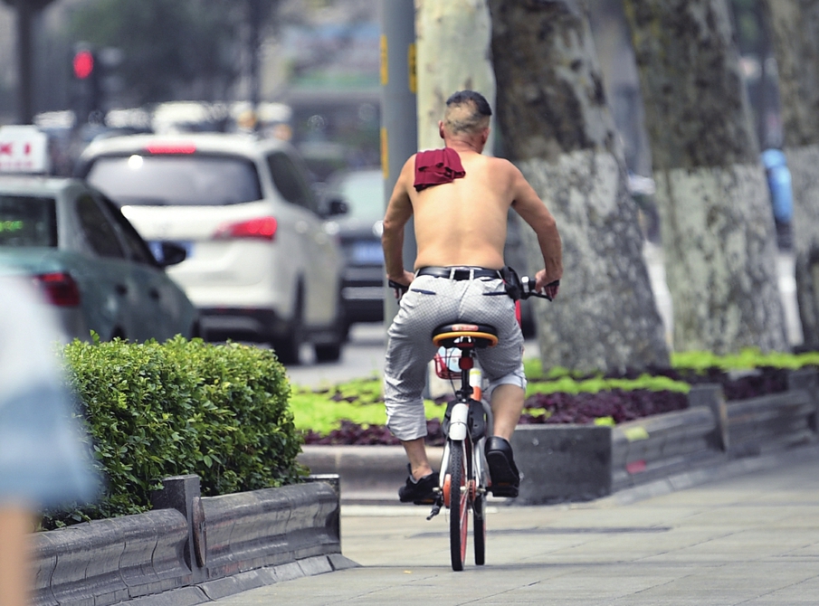 【不文明度夏曝光台】文明过夏天 别丢泉城脸