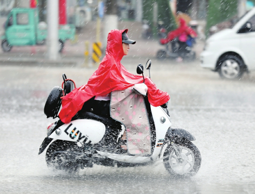 一场急雨为泉城“降温” 未来几天依然雷雨不断