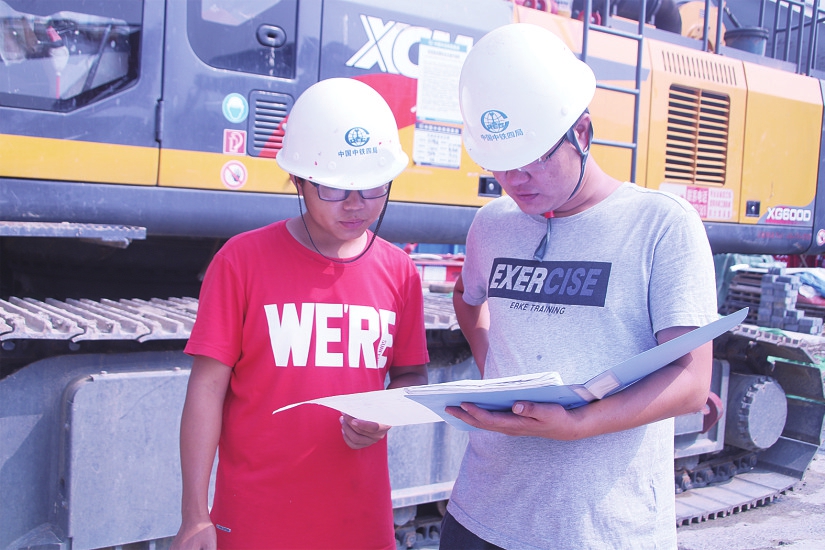 来自五湖四海 奋战城建一线 三对“地铁夫妻”的七夕节