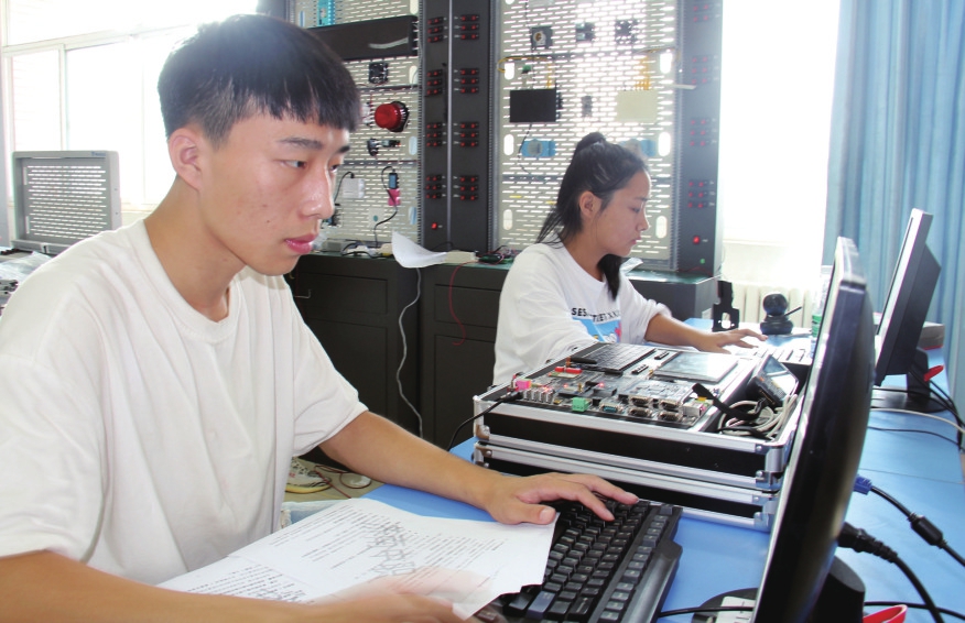 技能大赛 鸣锣开赛