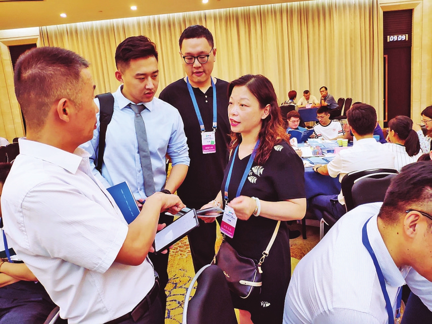 送温暖 解难题 “金牌服务”换得企业做大做强