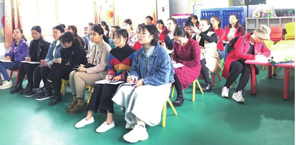 入湘一周各推特色课 泉城义工支援湘西显身手