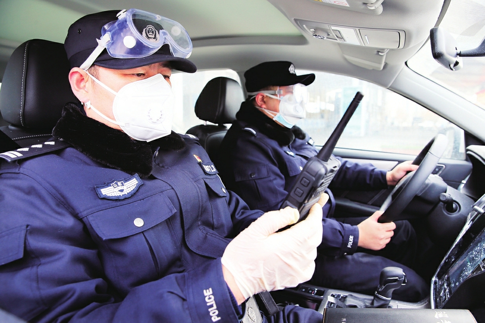 伉俪情 两地书——你在湖北救护病患，我在泉城守护平安