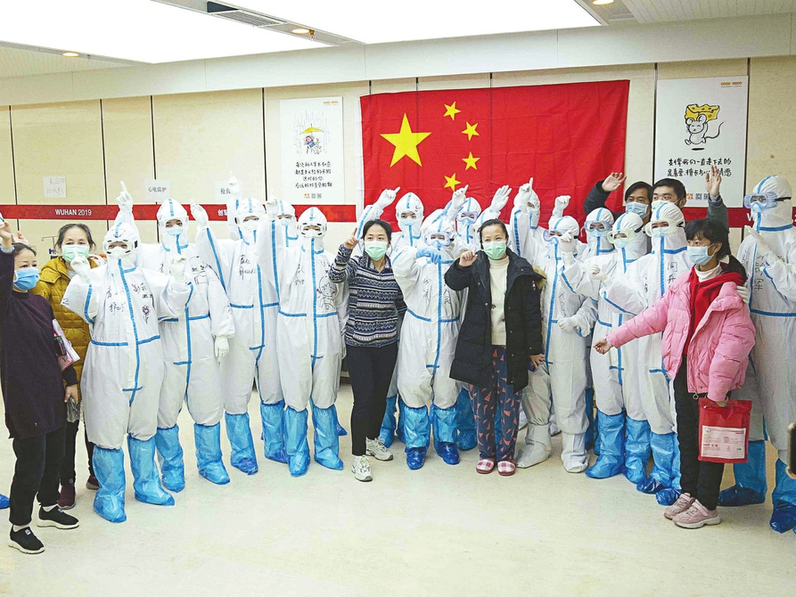 别样的节日致敬最美的她们