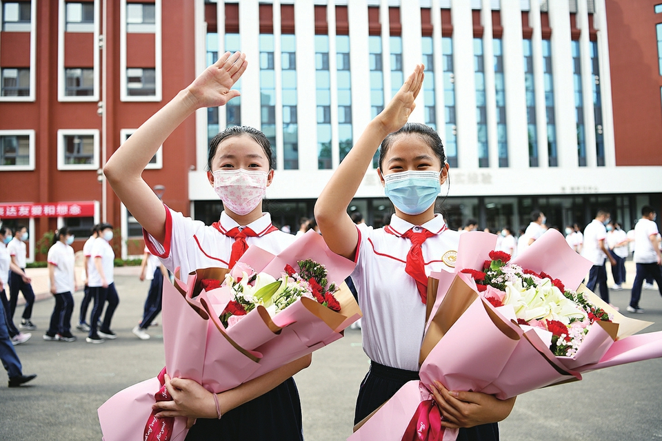 【归来时你已成长】济南市32万余名学子昨日返校复课 归来甚暖 相见尤欢