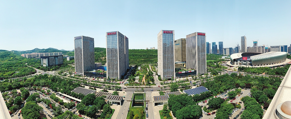 【牢记总书记嘱托 书写新时代答卷】加速动能转换 济南阔步前行