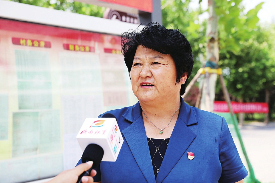 敢为人先闯新路 砥砺奋进做标杆 ——报告文学《涧溪春晓》引发三涧溪村干部群众热烈反响