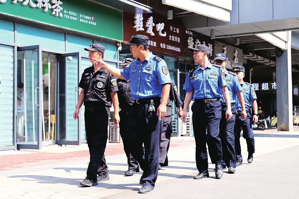 章丘城管局 坚持不懈提升城市功能品质继往开来携手创享文明城市