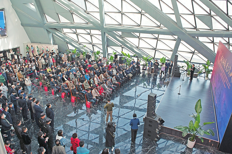 盛世儒风·天下泉城 中国大城市专业画院优秀作品联展在济南举办 中国大城市专业画院学术年会（第十回）同时举行