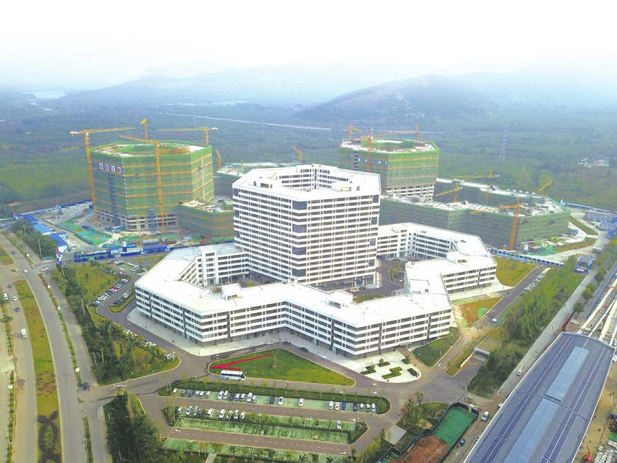 【只争朝夕拼搏实干 加快建设新时代现代化强省会】融入“双循环”，泉水通江达海拥抱世界—关注强省会“施工图”之“在提升省会开放融通能力上实现新突破”