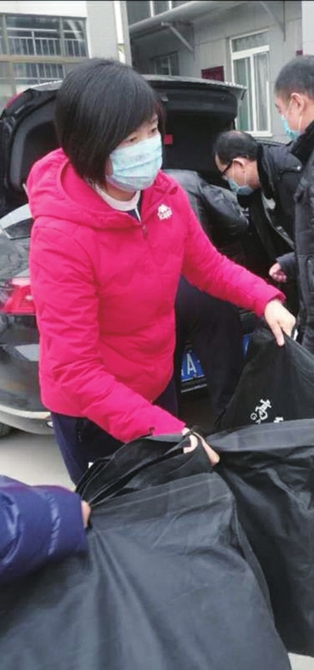 致敬柔肩担重任的“她”力量 济南城管举办“三八”妇女节庆祝活动