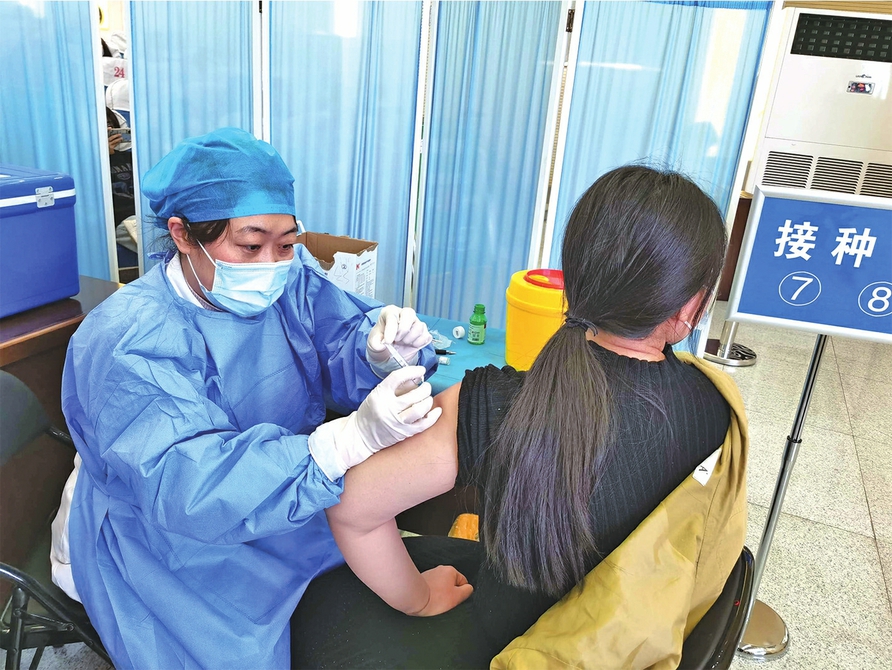 济南市新冠疫苗接种工作有序推进 截至昨日20时累计完成1793838剂次