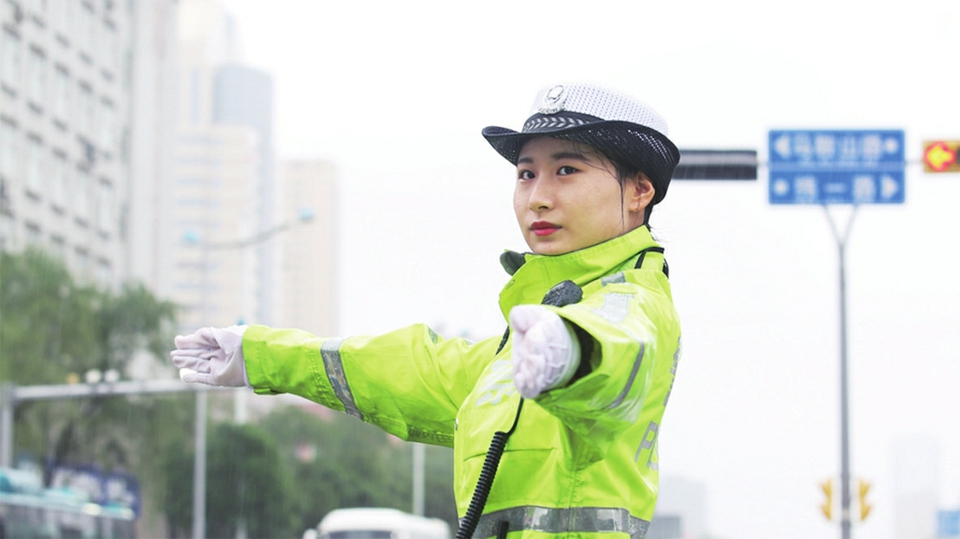 济南交警探索党员常态化教育学习新路径——上情景党课 听鲜活故事 铸忠诚铁军