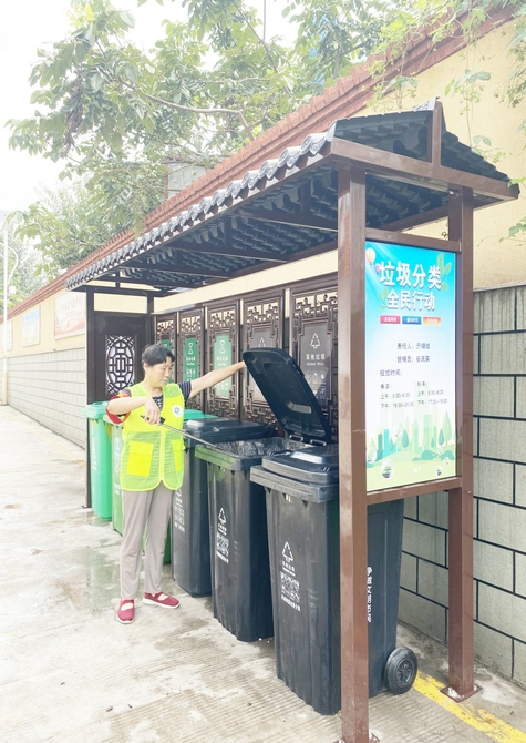 凤城街道：网格化治理助推垃圾分类