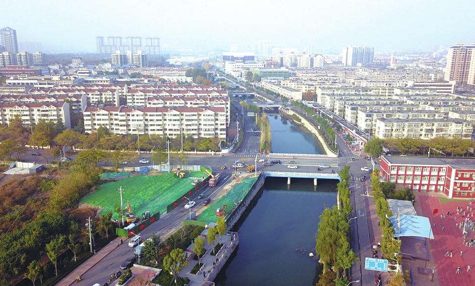 济南段兴西路捋直了