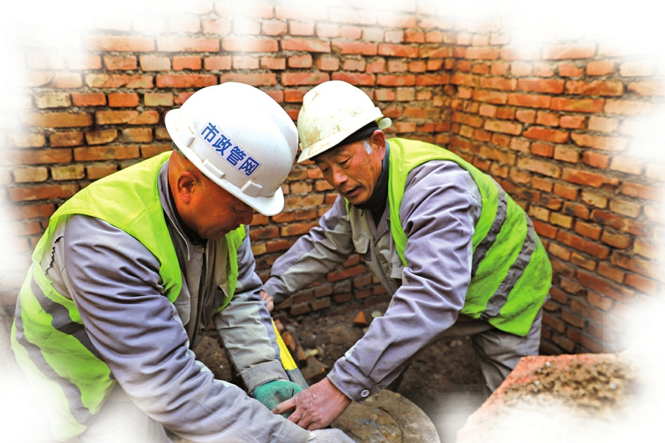 融媒画像丨“管道医生”地下诊脉