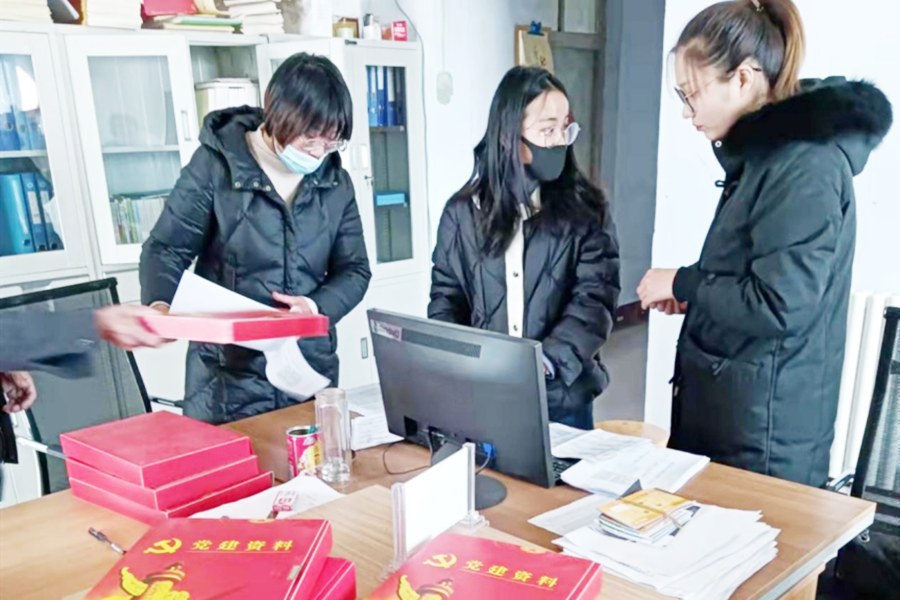 方下街道 加强党建督查 促进党建提升