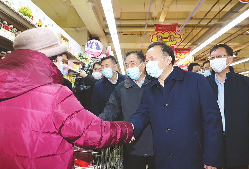 李干杰在济南调研节日市场供应和供热保障工作 坚持人民至上确保群众温暖过冬安心过节