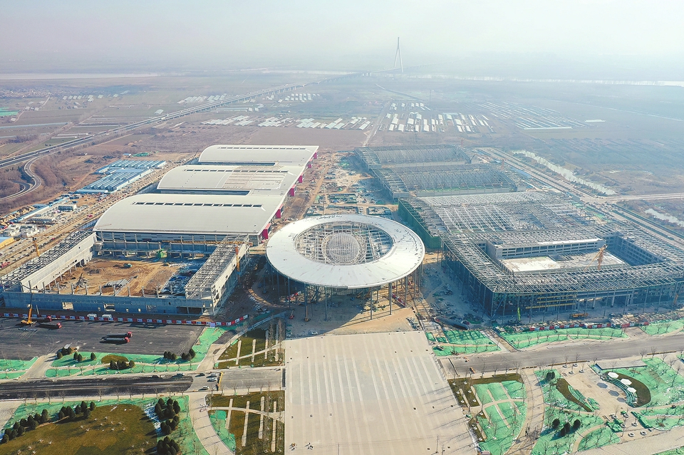 起步区标志性项目加速建设,助力新旧动能转换 绿地国博城“九曲黄河入画来”