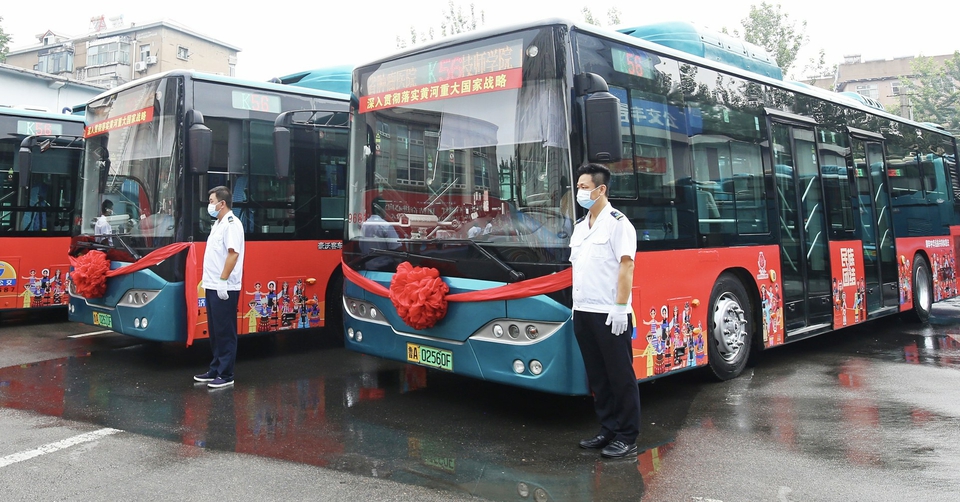 K56路，济南“民族团结号”公交专线启动