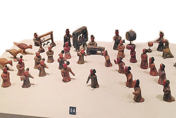 济南杂技俑：升级版秦陵仰卧俑故事多