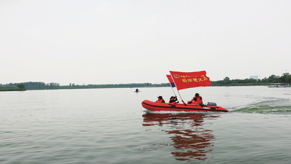 无人机技术引领警务实战升级 这队空警火眼金睛