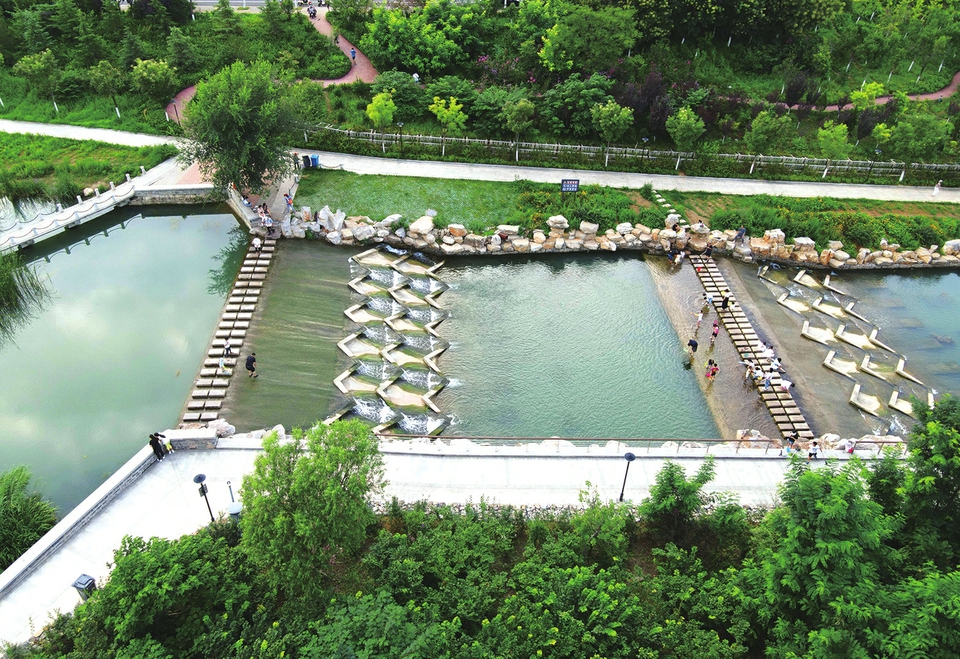 河道治理 享夏日清凉