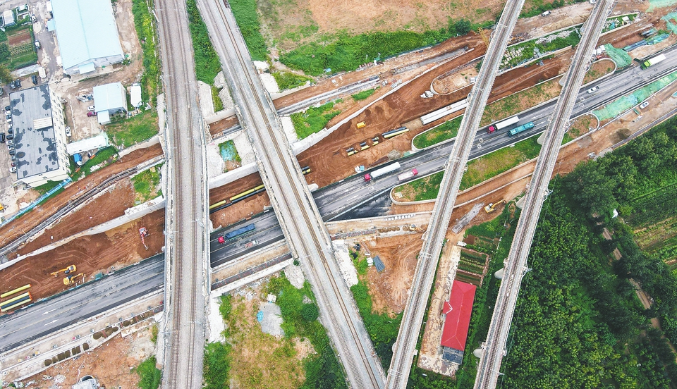 党杨路“卡脖子”路段逐步通车