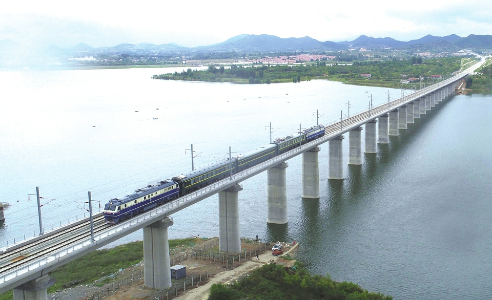 济莱高铁联调联试正式启动 国内首条市内高铁通车运营进入倒计时