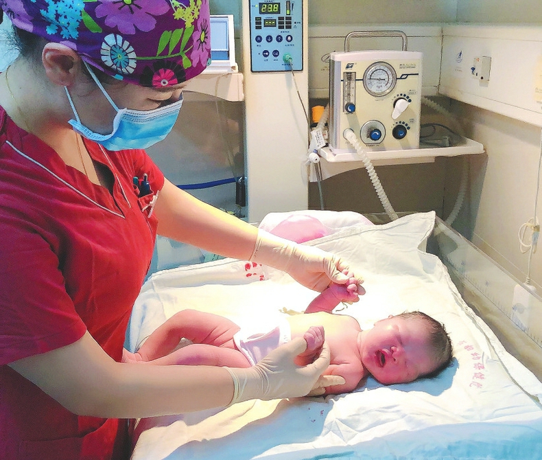 “国庆宝宝”扎堆报到 我市医疗机构全力保障母婴安全