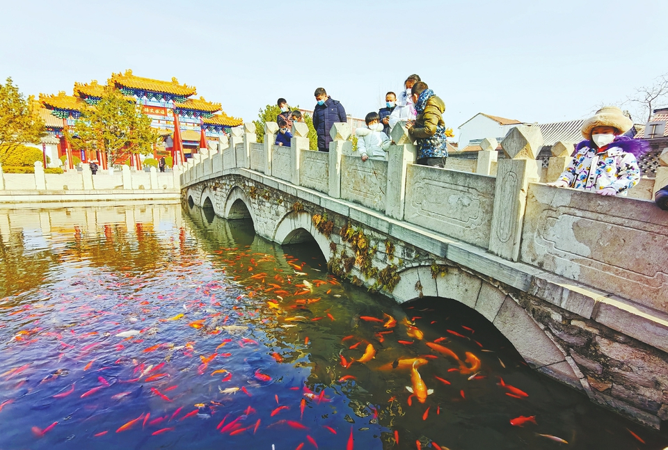 新年首日漫游老街