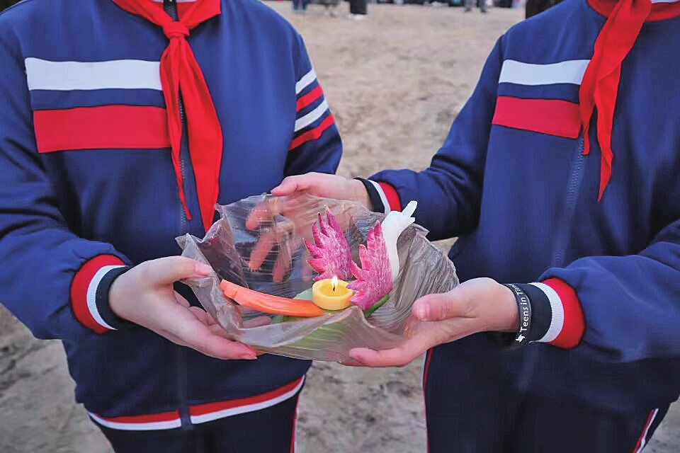 融媒·见证|小河灯的新祈望