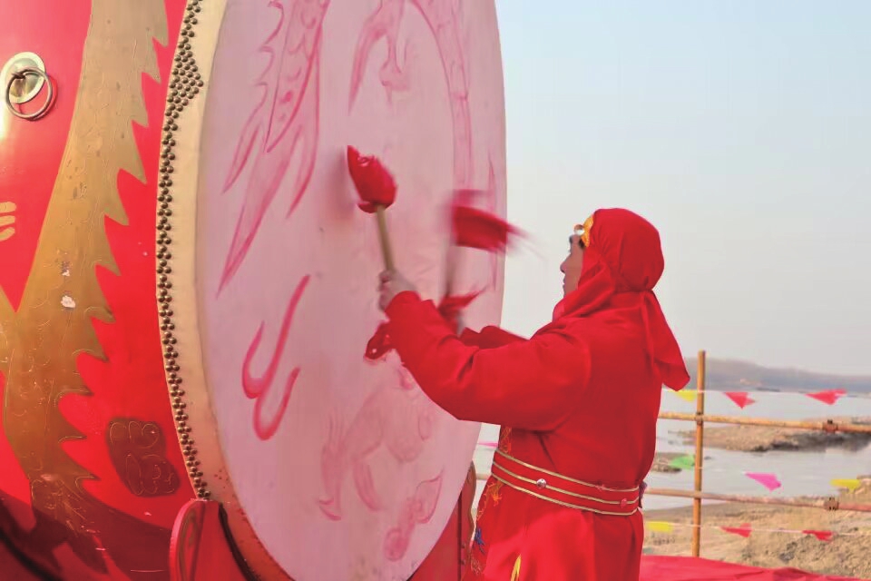 融媒·见证|小河灯的新祈望