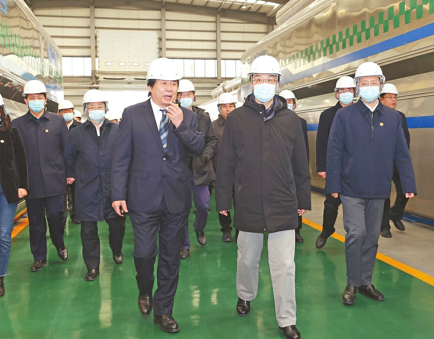 2023年全市新旧动能转换重点项目现场观摩活动到市中区槐荫区长清区平阴县考察 刘强于海田韩金峰雷杰杨峰参加活动