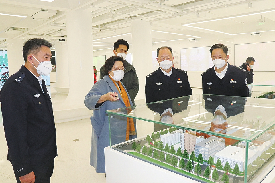 项目突破年、公安走在前。高新公安： 十个一护航企业高质量发展