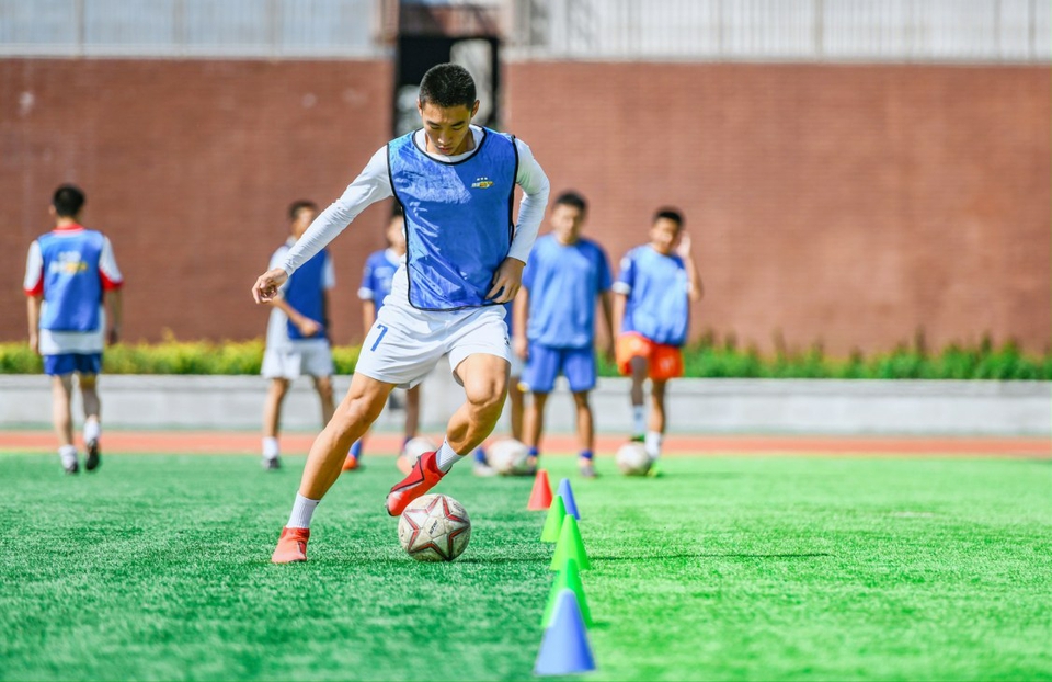 探索“五育并举”育人新路径构建全环境立德树人生态圈 育时代新人的济南答案