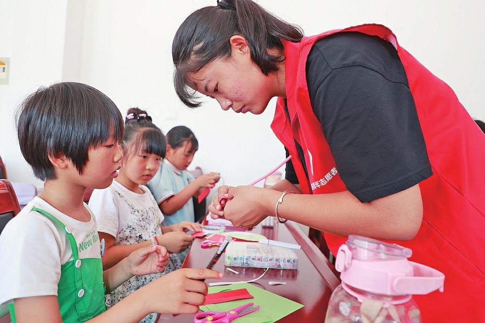 志愿为民走在前 播撒大爱暖人间 济南市各区县开展各类特色活动，让志愿服务接地气更贴心