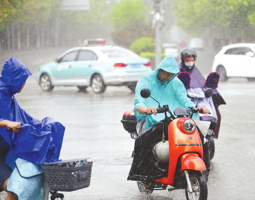 济南市各有关部门全力以赴迎战恶劣天气