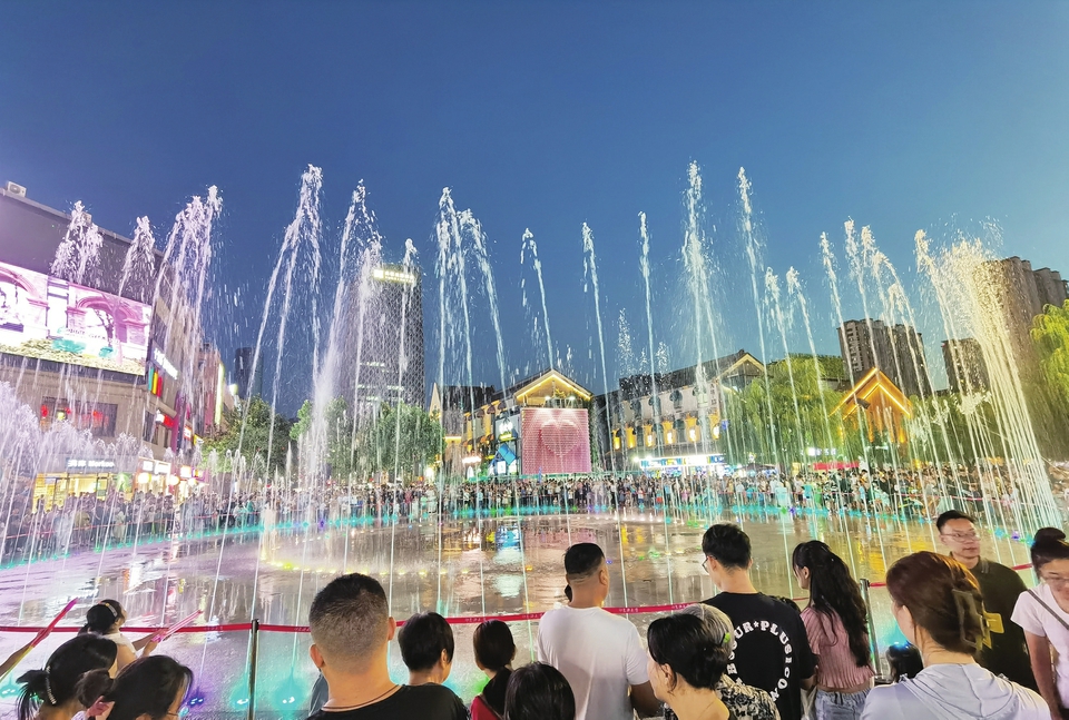 济南：消费新动能 越夜越出彩