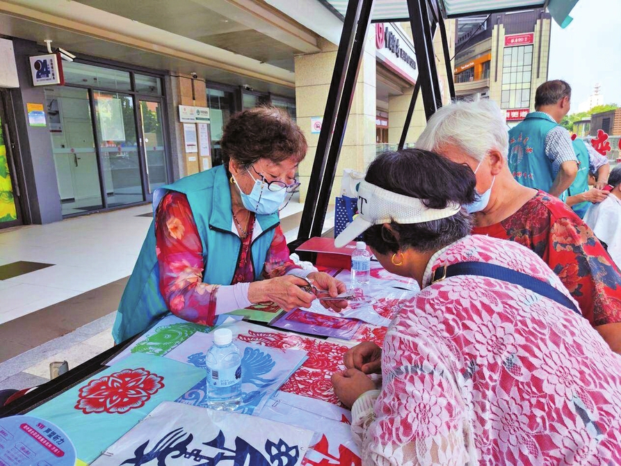 文明花开满城芳 清风徐来香亦浓