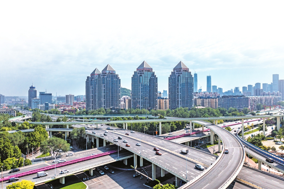 站上新赛道 跑出新精彩 上半年城市管理季度考核济南市历下区蝉联第一名 